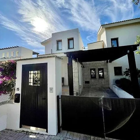 Villa Nausicaa Private Pool & Hot Tub, Aphrodite Hills Golf Resort Kouklia Exterior photo